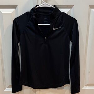 Kids Nike Dri-Fit SIZE M